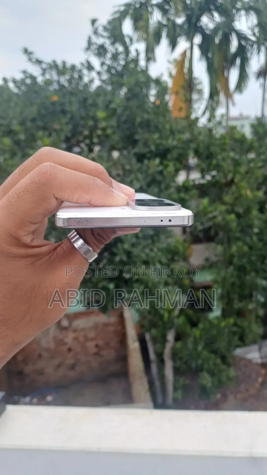 New iQOO 256 GB White