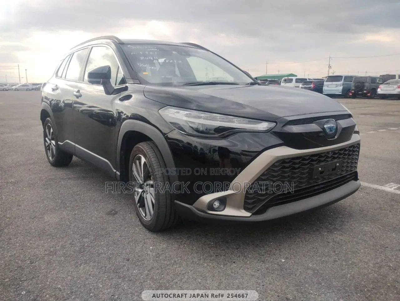 Toyota Corolla Cross 1.8 Hybrid FWD 2022 Black