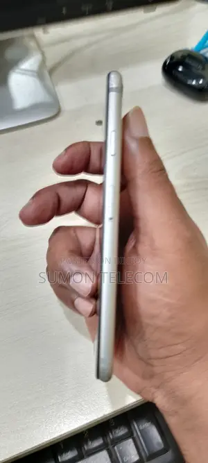 Apple iPhone 6s 64 GB Bronze