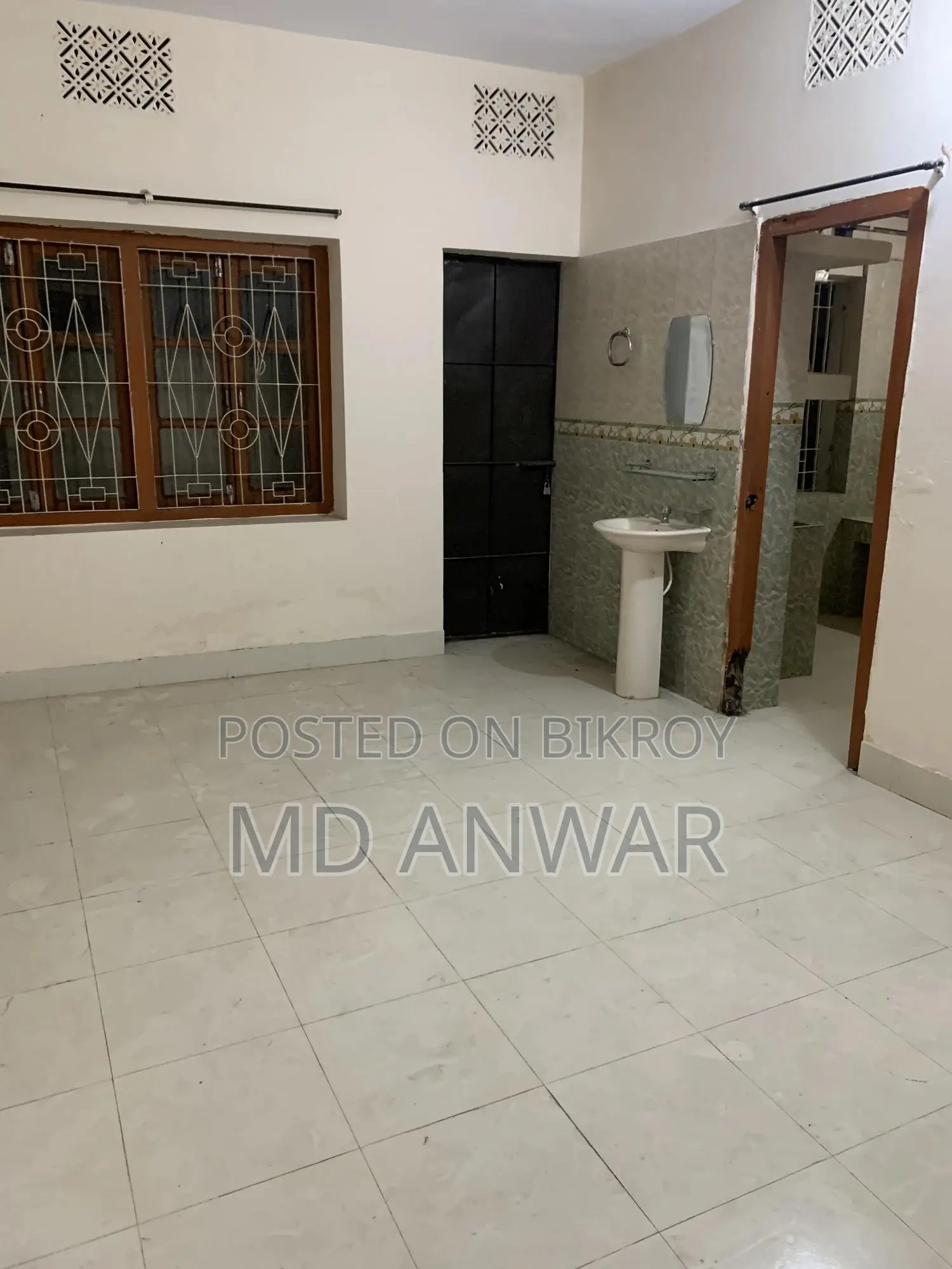 8bdrm House in Mirpur for sale