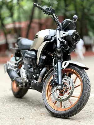 Yamaha 2025 Gray