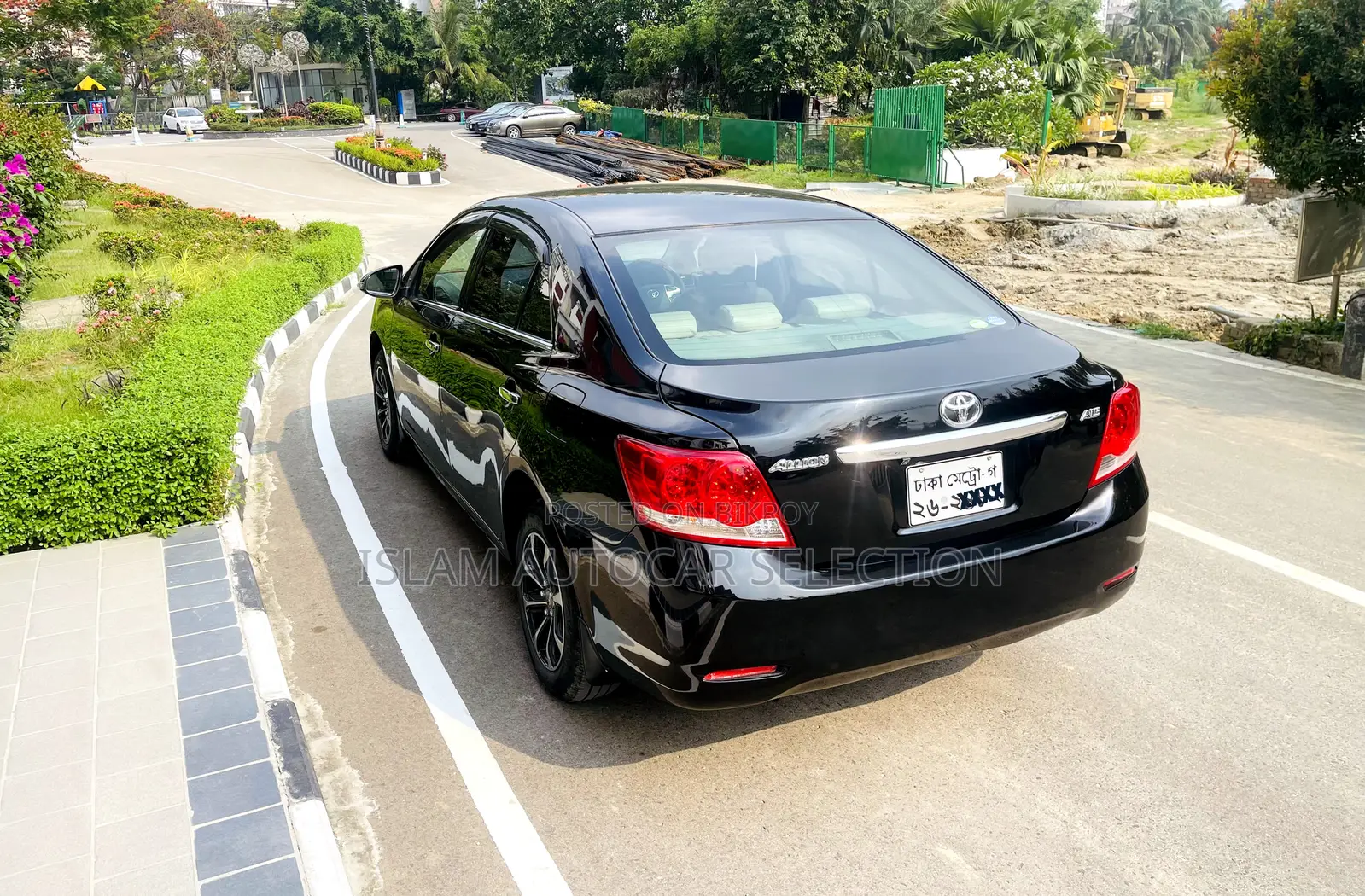 টয়োটা অ্যালিয়ন ২০১৩ ব্ল্যাক