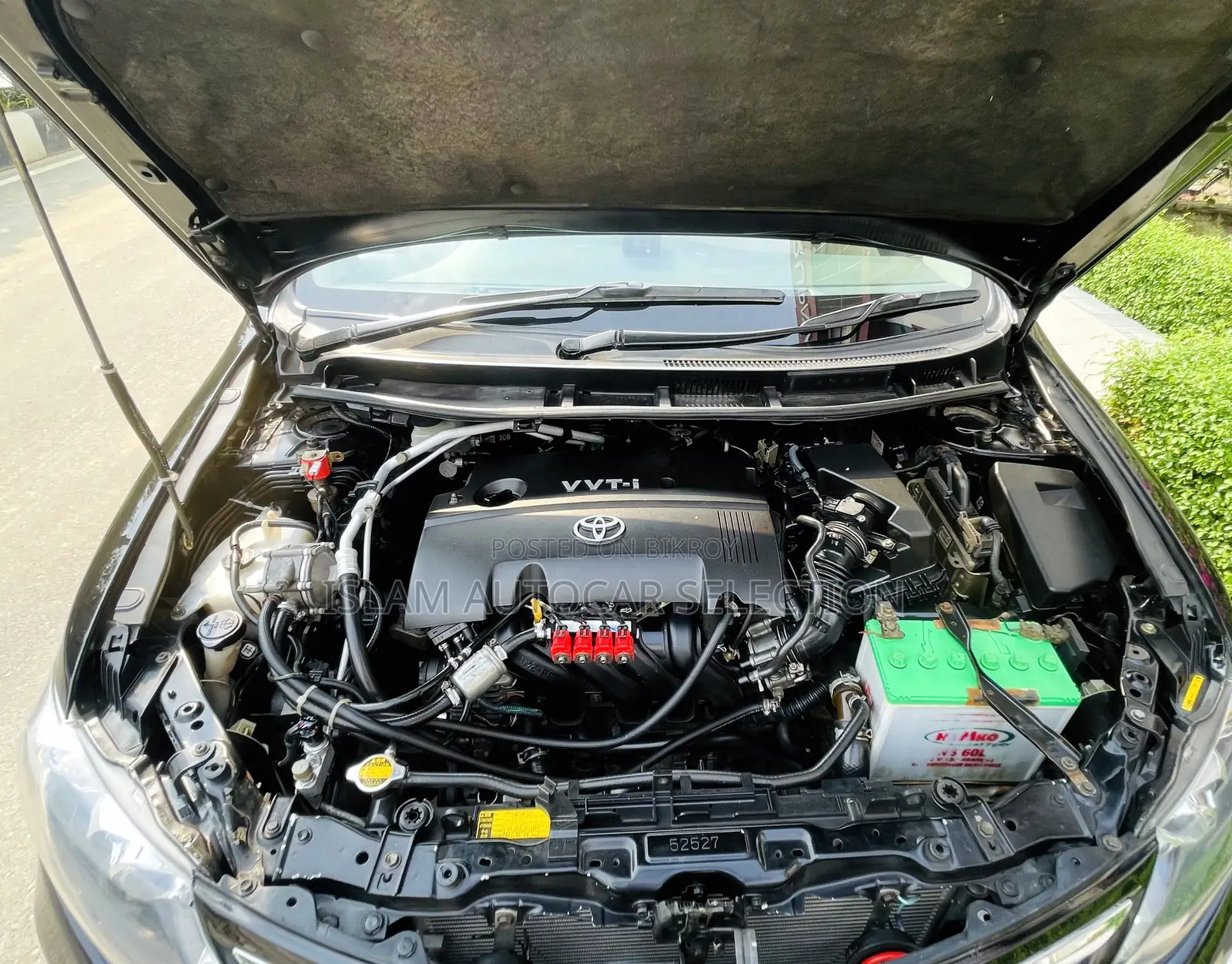 টয়োটা অ্যালিয়ন ২০১৩ ব্ল্যাক