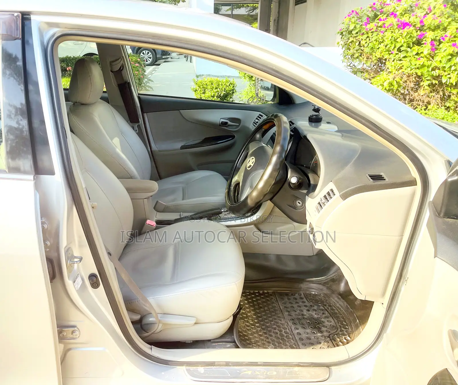 Toyota Axio 2010 Silver