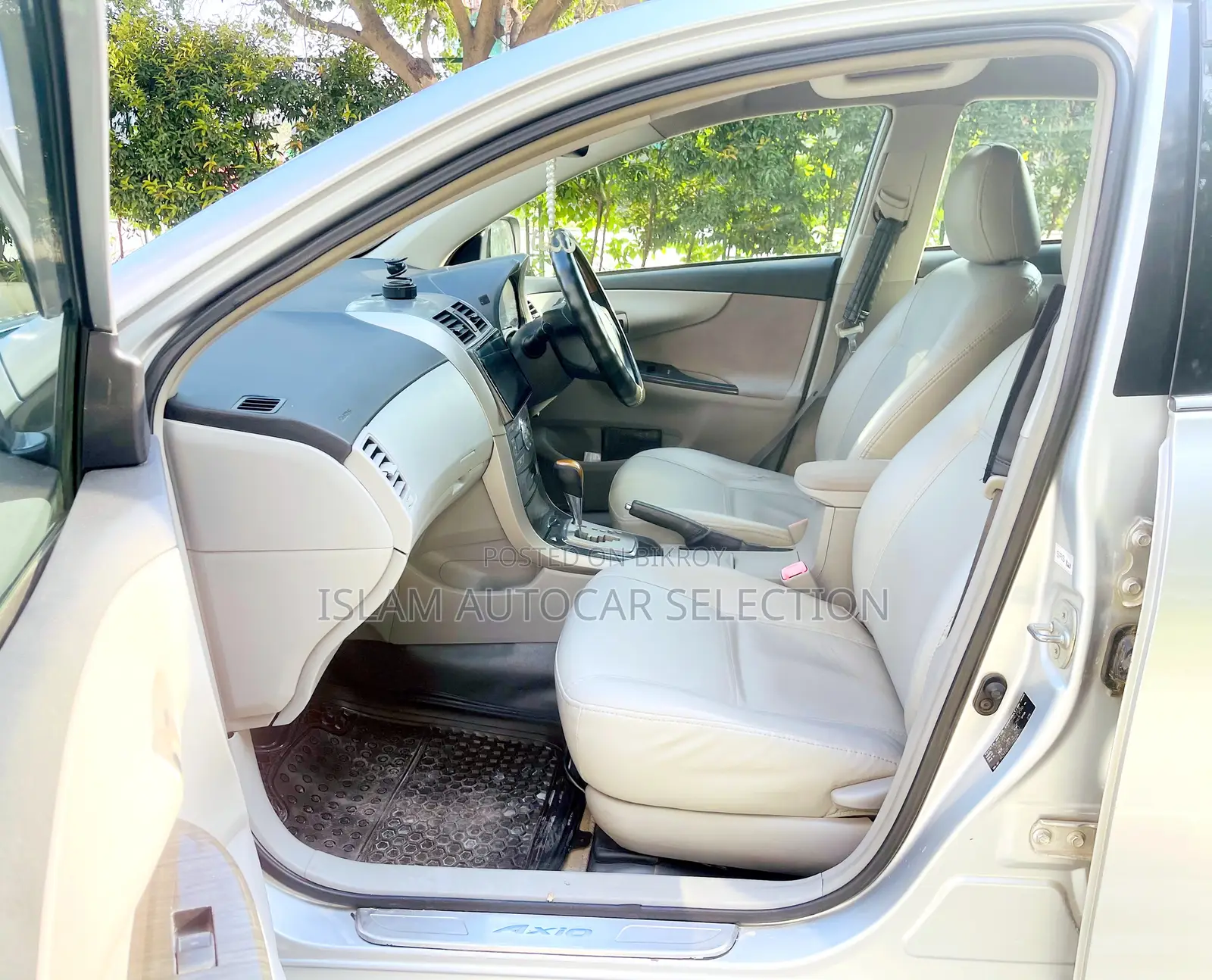 Toyota Axio 2010 Silver