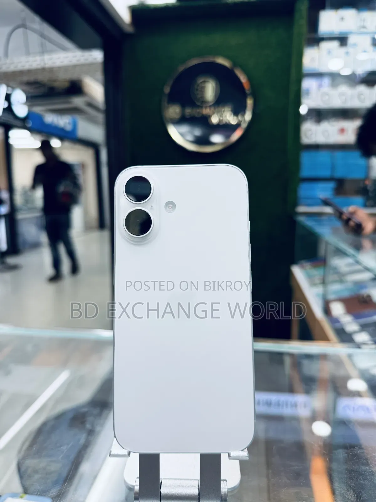 Apple iPhone 16 128 GB White