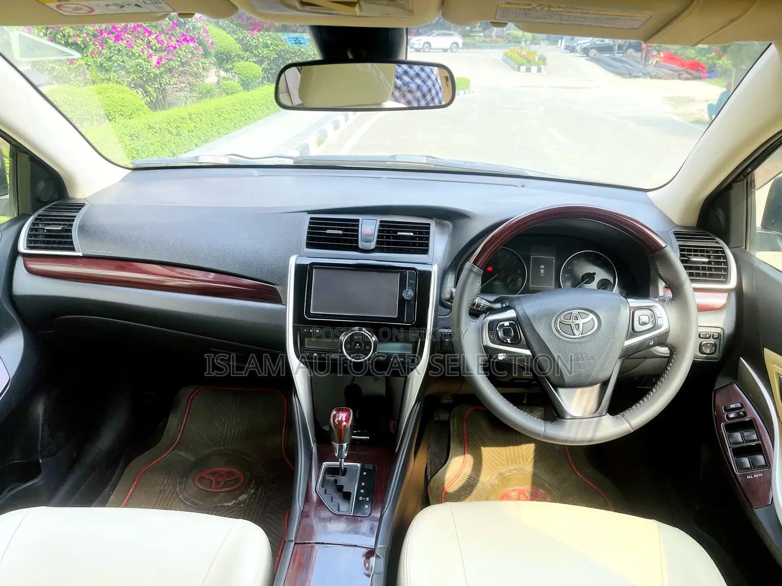 Toyota Premio 2016 Black