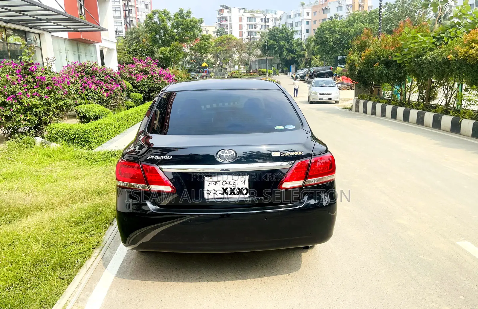 Toyota Premio 2016 Black