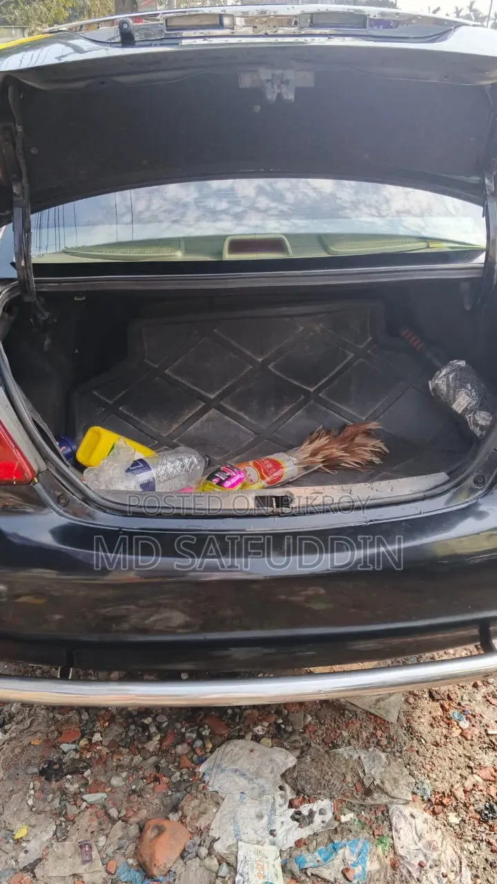 Toyota Belta 2006 Black