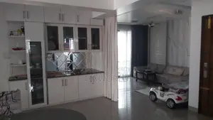 Luxury Apartment for Commercial