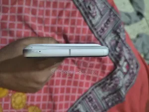 Google Pixel 7 128 GB White