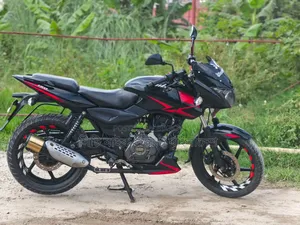 বাজাজ পালসার ১৫০ ২০২১ ব্ল্যাক