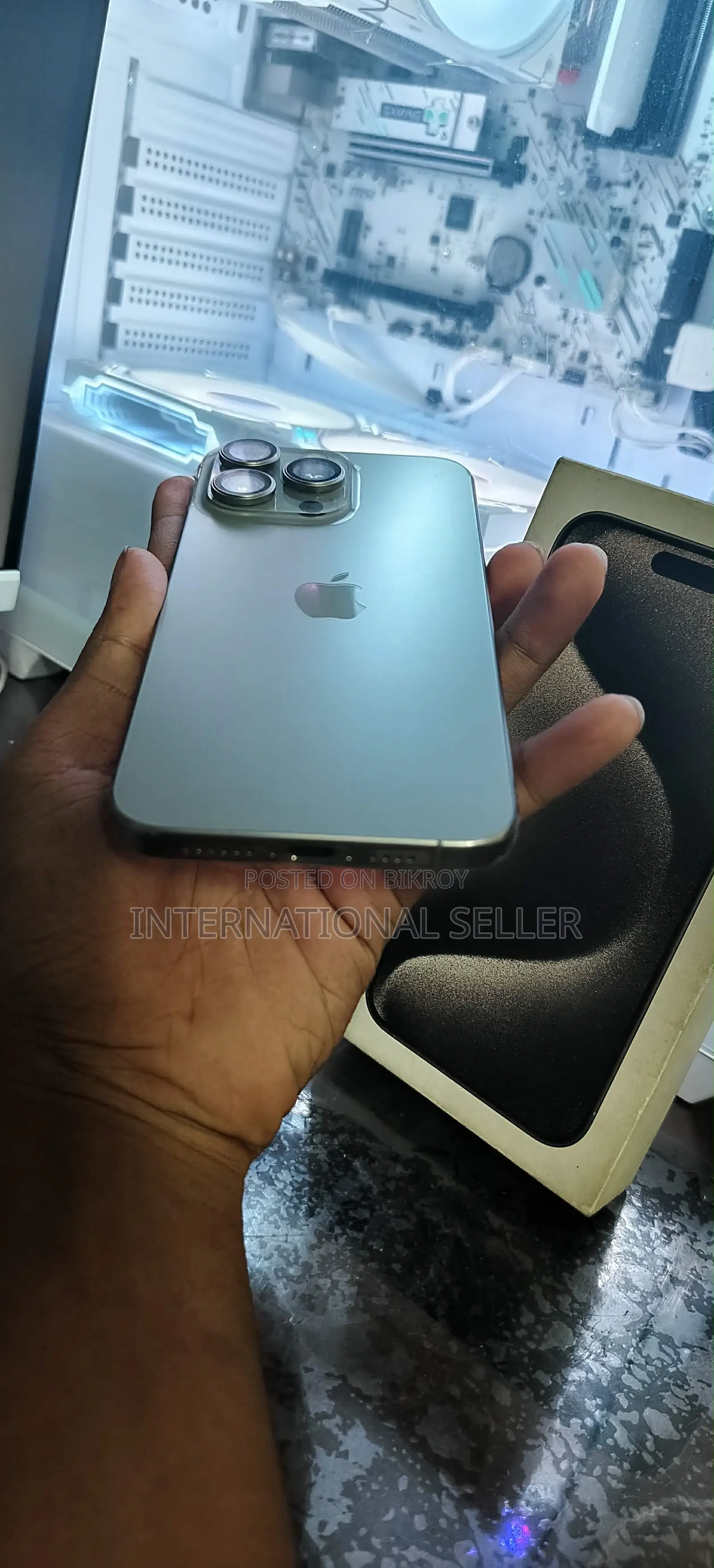 Apple iPhone 15 Pro Max 256 GB Silver