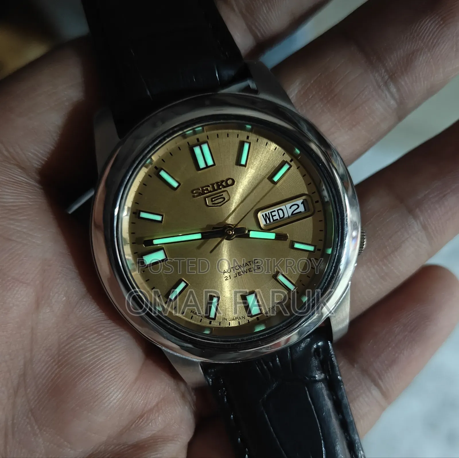 Seiko 5 Automatic Gold Dial Men's Watch – 21 Jewels (Made in Japan)