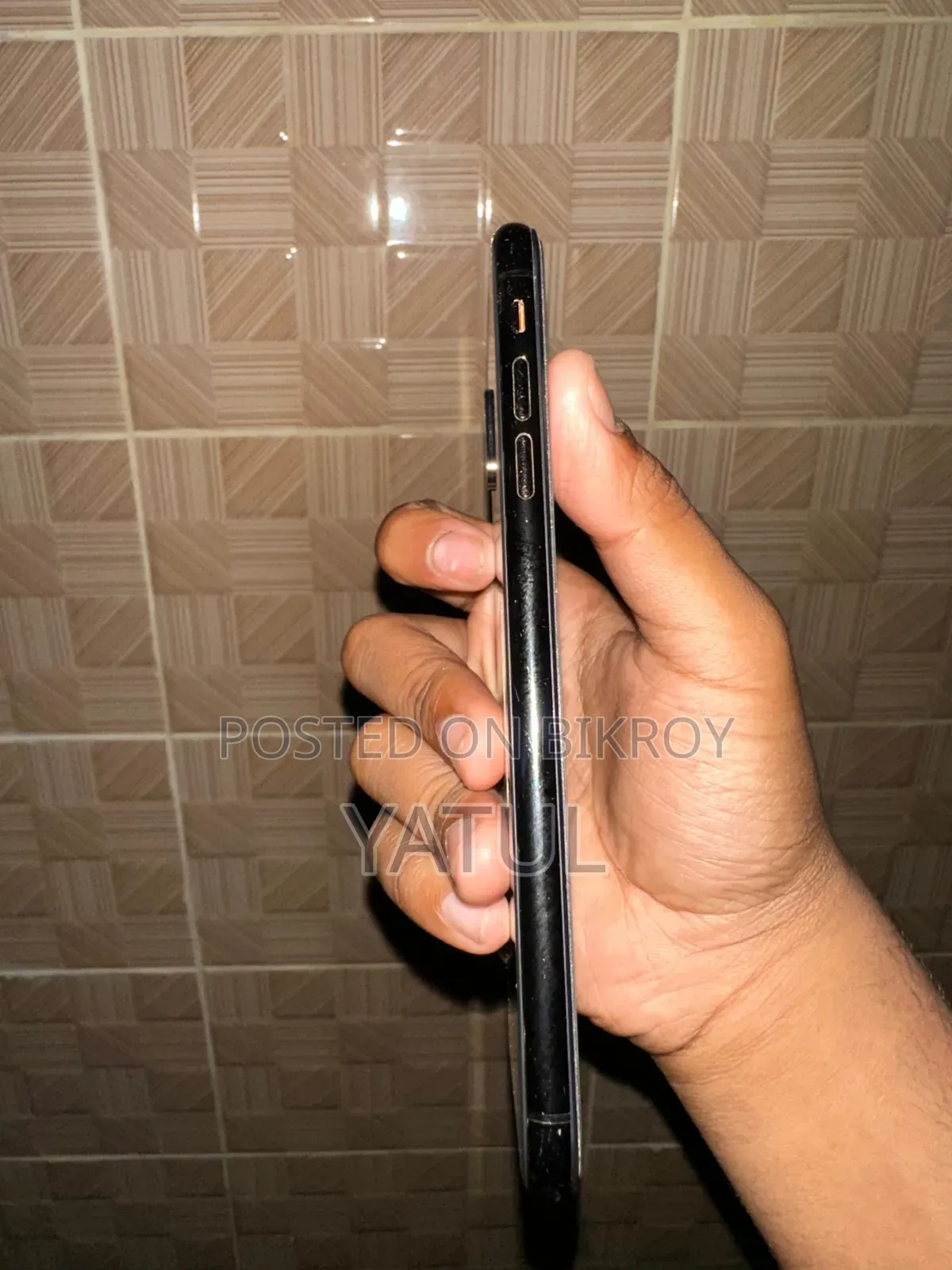 অ্যাপল আইফোন XS Max ৬৪ জিবি ব্ল্যাক