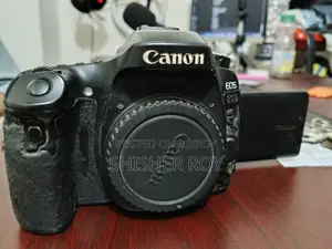 Canon 80 D