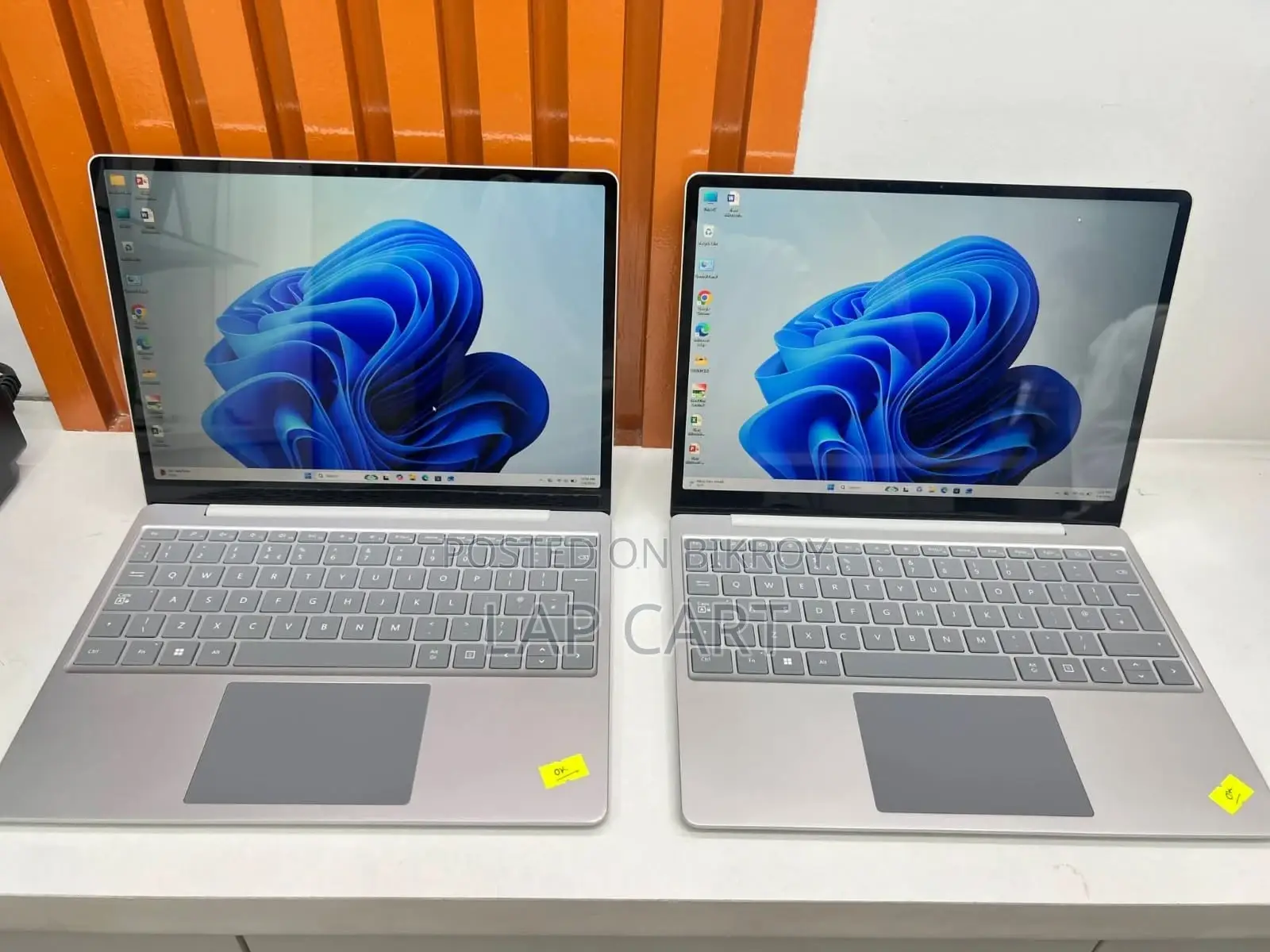 New Laptop Microsoft Surface Go 16GB Intel Core I5 SSD 256GB