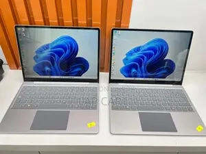 New Laptop Microsoft Surface Go 16GB Intel Core I5 SSD 256GB