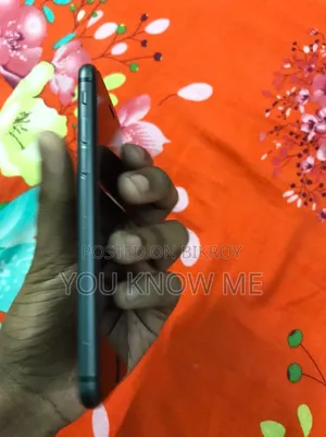 Apple iPhone 8 64 GB Black