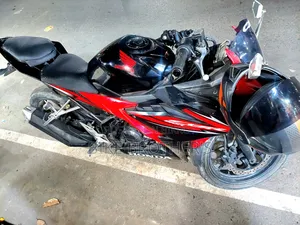 Honda CBR 2018 Red