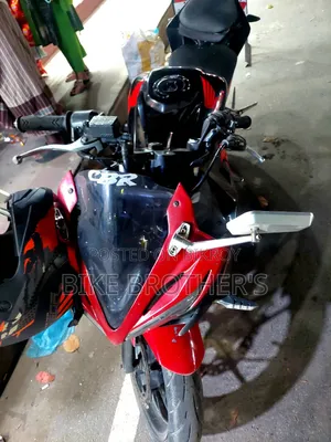Honda CBR 2018 Red
