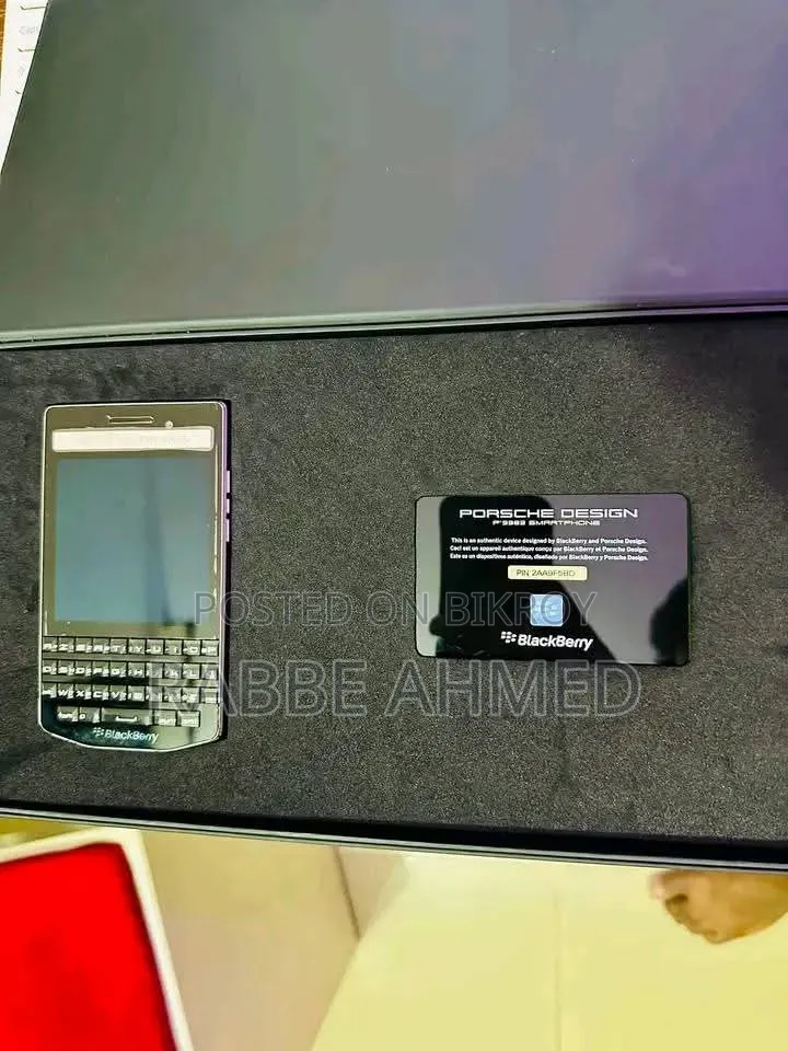 New BlackBerry Porsche Design P'9531 8 GB Black