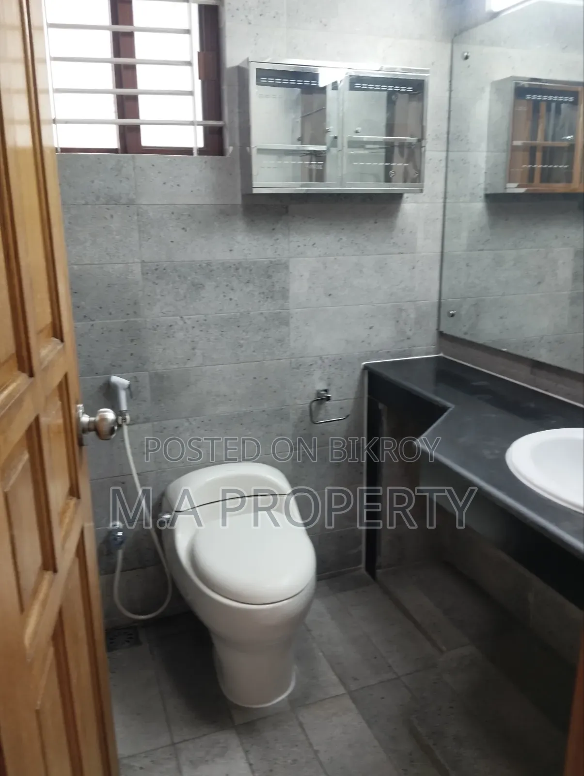 4bdrm Apartment in Apon, Baridhara for Rent