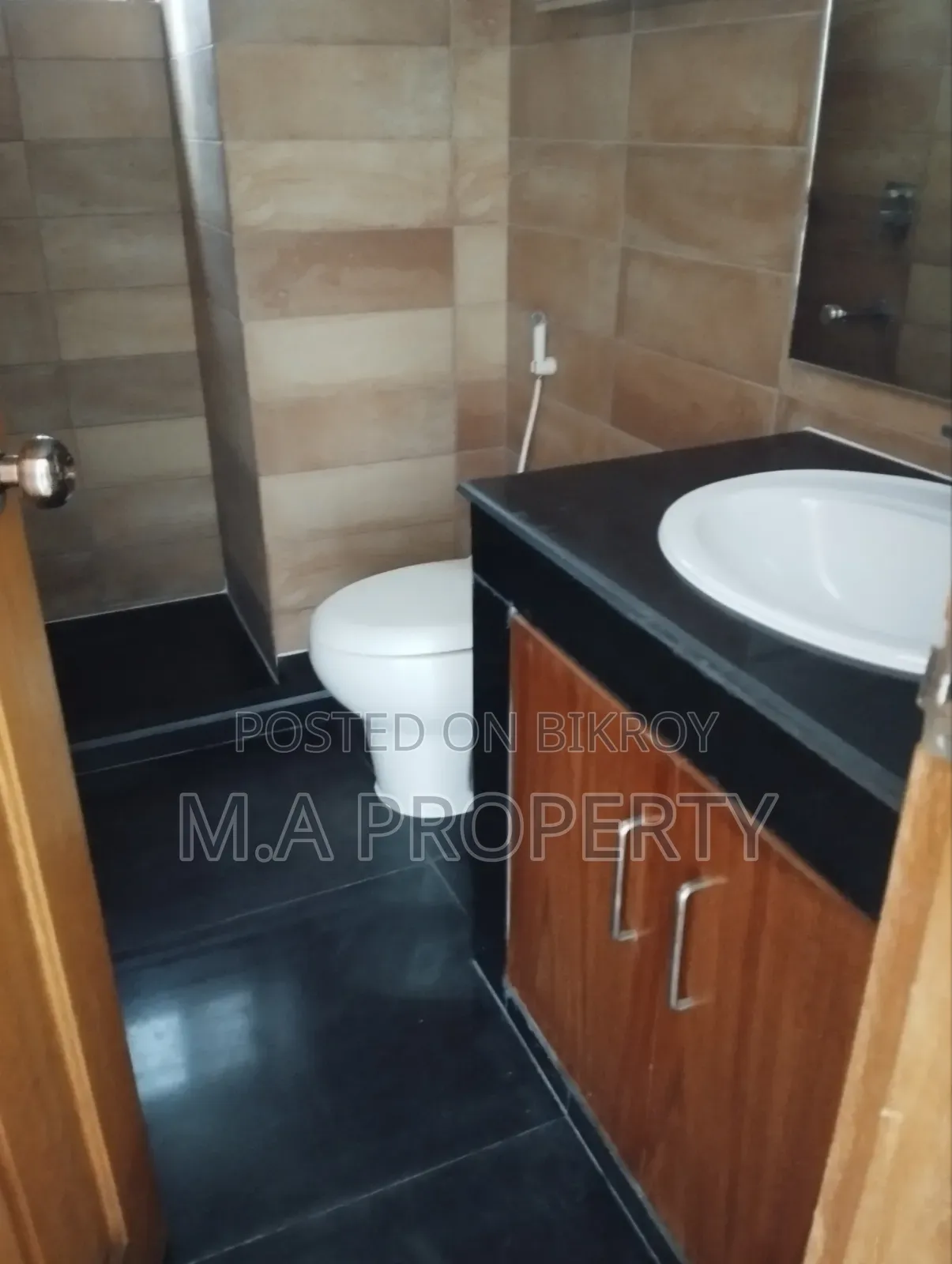 4bdrm Apartment in Apon, Baridhara for Rent