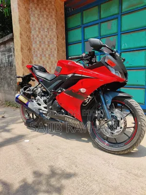 Yamaha R1 2022 Red