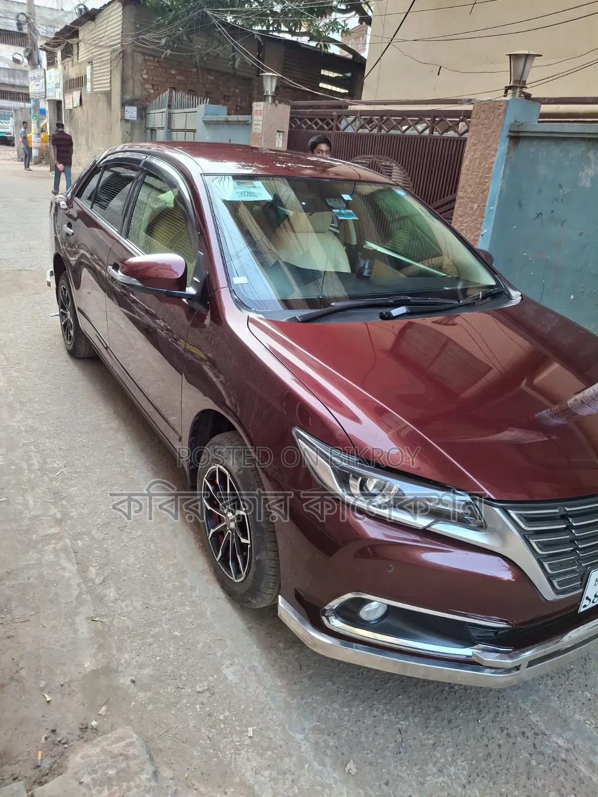 Toyota Premio 2018 Maroon