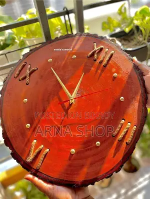 Natural Wooden Wall Clock – Make Your Home Style Unique!