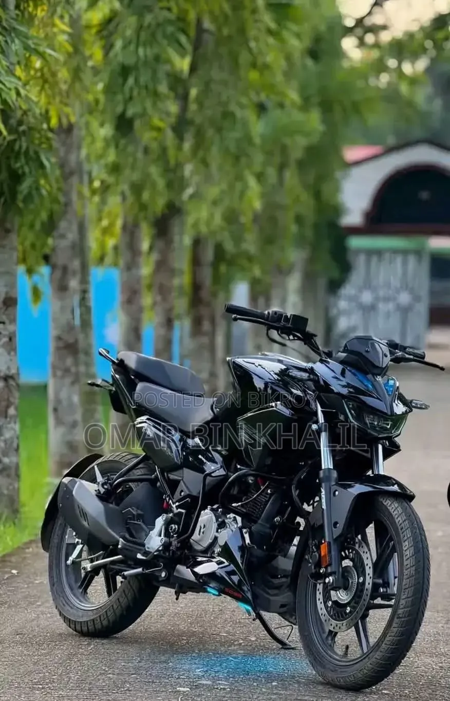 New Hero Xtreme 125R 2025 Black