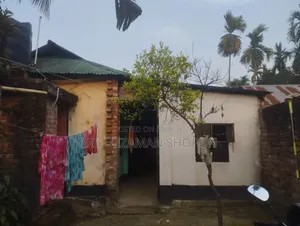 বা‌ড়ি সহ জ‌মি বিক্রয় হবে