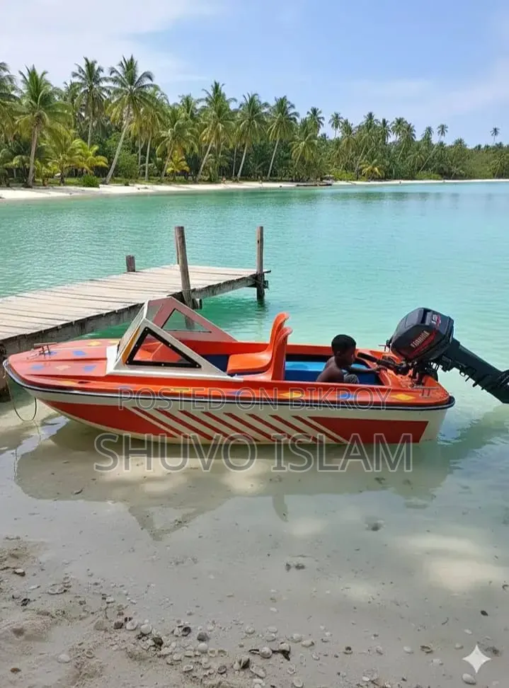 Fiber Speed Boat