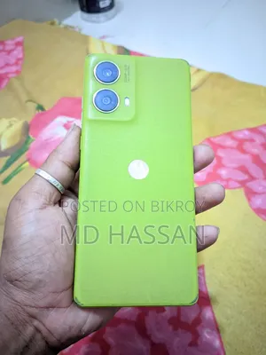 Motorola Moto G85 128 GB Yellow