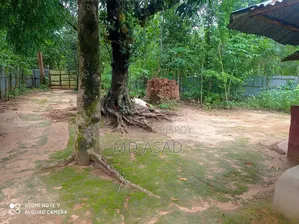 5-Bedroom House in Chakaria for Sale
