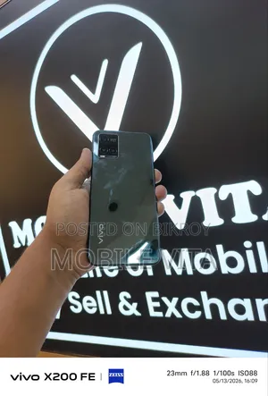 Vivo Y33s 128 GB Black