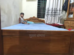 4 ft by 7 ft Teak Wood Bed