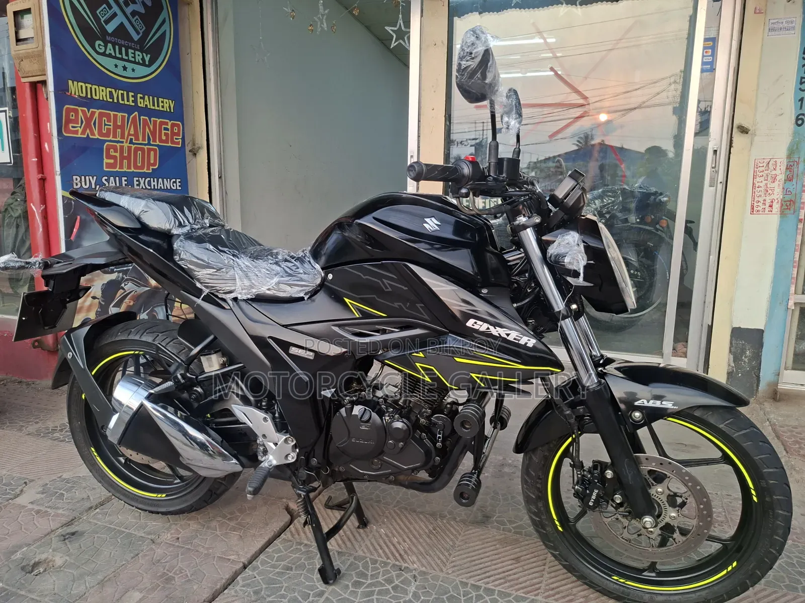 Suzuki Gixxer Fi ABS 2024 Black