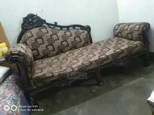 Divan Bed (Teak Wood)