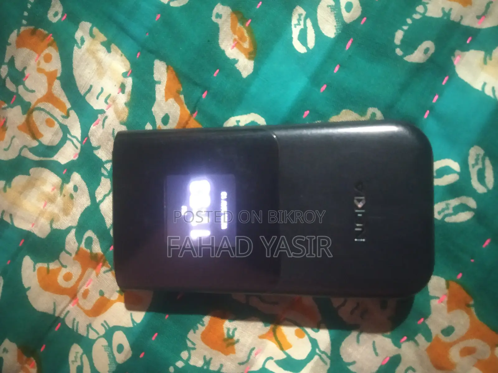 Nokia 2720 Flip 512 GB Black