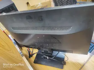 Lg 22 Inch 60hz Full Hd Monitor - Fresh Used