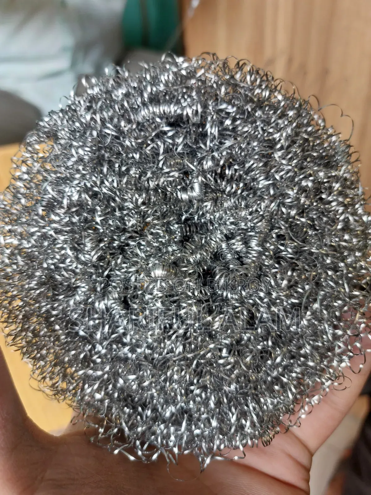 Dishwashing Scrubber