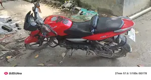 Bajaj Pulsar 135 LS 2012 Red