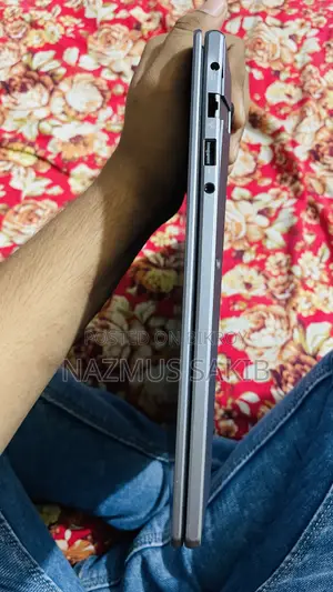 ল্যাপটপ ৮জিবি ইন্টেল কোর আই৫ এসএসডি ৫১২জিবি