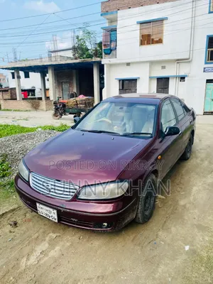 Nissan Sunny 2007 Red