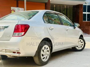 Toyota Axio 1.5 G 2WD 2012 Silver
