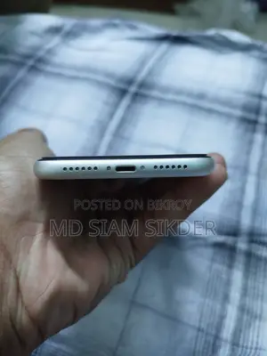 Apple iPhone 11 64 GB White