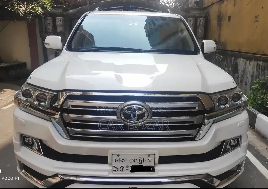 Toyota Land Cruiser 4.5 V8 VXR 2015 White