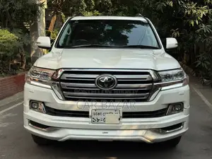 টয়োটা ল্যান্ড ক্রুজার ৪.৫ ভি৮ ভিএক্সআর ২০১৯ পার্ল